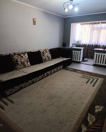 квартира за 6000: 3 бөлмө, Кыймылсыз мүлк агенттиги, Толугу менен эмереги бар