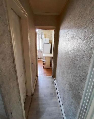 Продажа квартир: 2 комнаты, 42 м², Сталинка, 1 этаж, Старый ремонт — 4