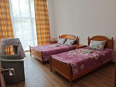 Продажа коттеджей и домов: Продается двухэтажный коттедж площадью 197 кв. м. вместе с участком — 13