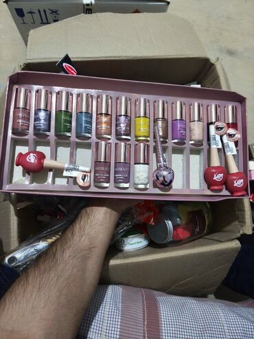 набор для проблемной кожи: Kosmetik dəst, Chanel, >10 məhsul, Yeni, Ünvandan götürmə