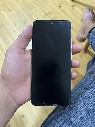ucuz ve keyfiyyetli telefonlar: Redmi 12, 256 GB, rəng - Yaşıl, Qırıq — 1