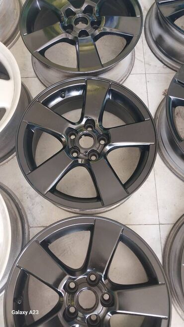 disk teker sumqayit: Ideal veziyetde 16liq chevrolet diskleri satilr. Barter mumkundur. Hec