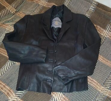 кожаная куртка: Женская куртка XS (EU 34), S (EU 36), цвет - Черный