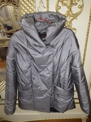 qaqa geyimi: Brend: CHIAGO Model: Qadın üçün qışlıq şişmə gödəkçə - Rəng: Tünd