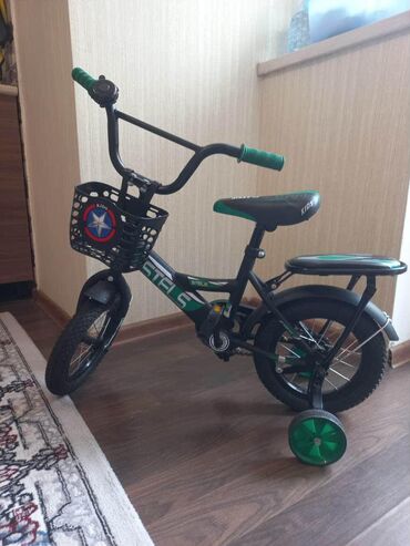 Velosiped ehtiyyat hissələri: Velosiped 12 lik Hec ishlenmeyib Usaq qorxdu deye Qiymet 50 man