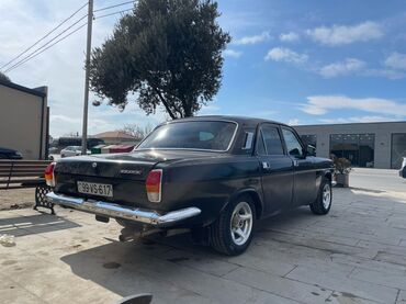 QAZ: GAZ Volga 24 sedan - Kuzov: 4 qapılı, qara rəng, xrom ön-arxa — 3