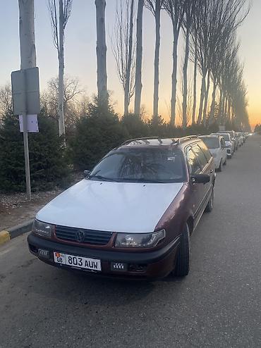 Volkswagen: Volkswagen Passat: 1995 г., 2 л, Механика, Бензин, Универсал — 16