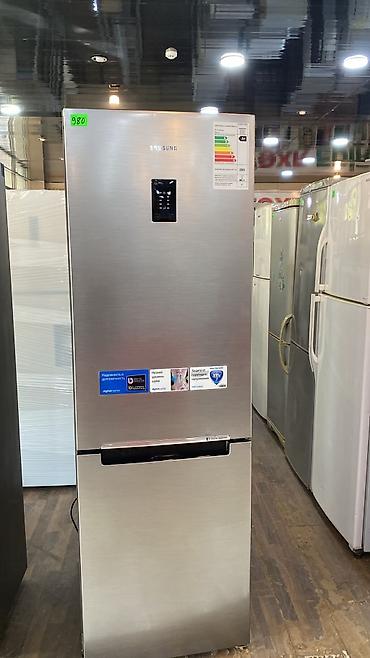 Samsung ikiqapılı soyuducu, alt donqurucu ilə - Rəng və material: inox