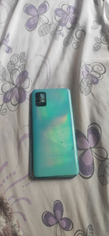 а 51 телефон: Samsung Galaxy A51, Б/у, 64 ГБ, цвет - Голубой, 2 SIM