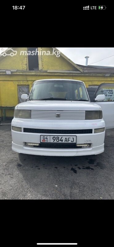 срочно в связи с переездом: Toyota bB: 2004 г., 1.3 л, Автомат, Бензин, Универсал