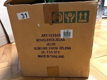 Praznična dekoracija: Velika veštačka jelka sa postoljem - Tip: veštačka božićna jelka — 5