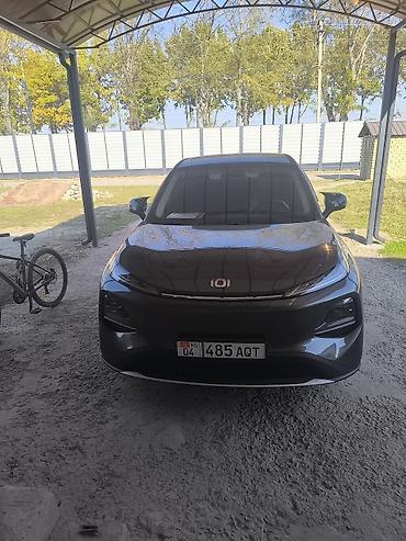 roewe ei6: Стильный современный кроссовер в сером цвете с выразительным — 3