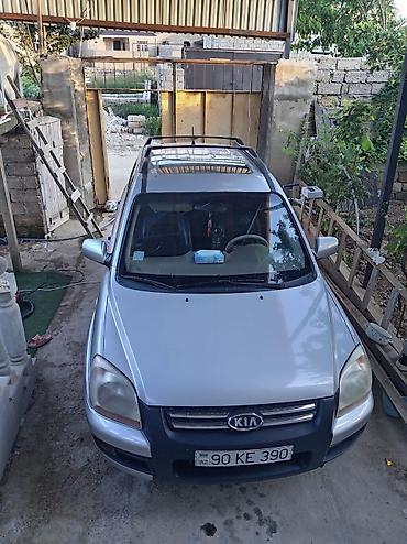 sportage: Kia Sportage – gümüşü rəngli kompakt SUV Xarici: - Krossover kuzov — 7