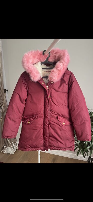 куртка зимняя детская: Детская куртка американского бренда JCrew, со съемным мехом на