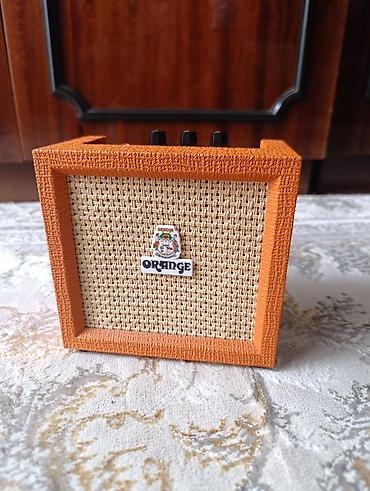 гитарный комбик: 🎸 Orange Crush Mini (как новый) + блок питания Продам мини гитарный — 2