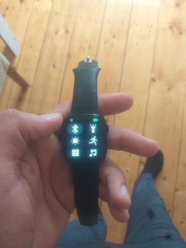 Smart saatlar: İşlənmiş, Smart saat, Apple, rəng - Qara — 11