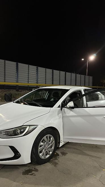 Продажа авто: Hyundai Avante: 2018 г., 1.6 л, Автомат, Бензин, Седан — 5