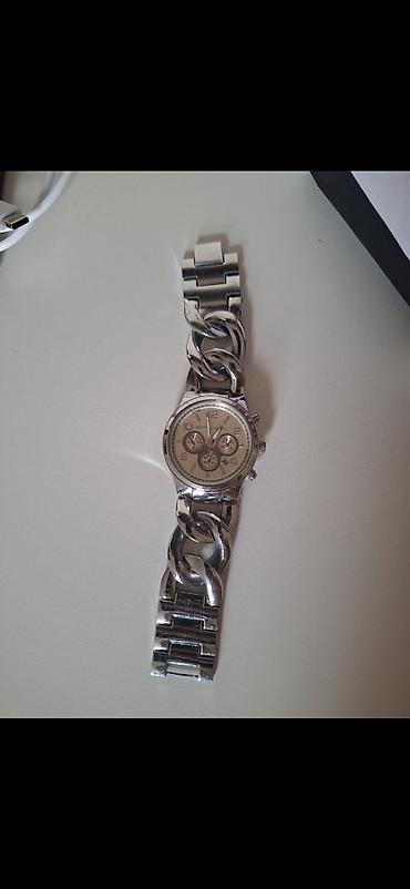 rajsferslus: Ženski ručni sat Michael Kors u srebrnoj boji, sa upečatljivom — 1