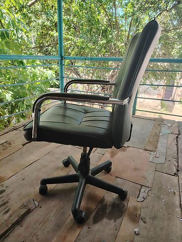 Ofis mebeli: İşlənmiş, Təkərli, Qolları tənzimlənmir, Süni dəri — 3