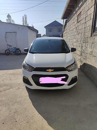 Chevrolet Spark: 2018 г., 0.1 л, Вариатор, Бензин