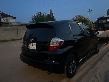 Honda: Honda Fit: 2009 г., Вариатор, Бензин, Хэтчбэк — 4