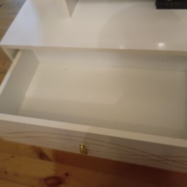 Qonaq otağı dəstləri: İşlənmiş, Komod, Kredit yoxdur, Türkiyə — 8