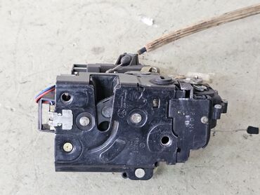 Замки: Замок двери Volkswagen 1998 г., Б/у, Оригинал, Германия — 4