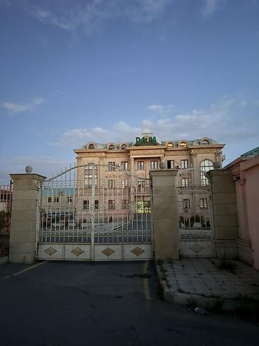 iceri seher: 3 otaqlı, 78 kv. m, Orta təmir — 4