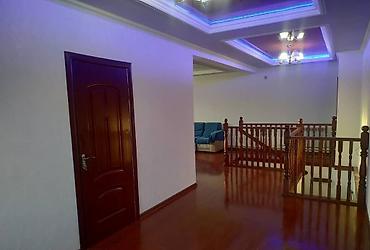 Продажа коттеджей и домов: Продаю 5 –комнатный дом. Адрес: Кайназарова – Профсоюзная. Закрытый — 6