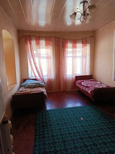 Həyət evləri və villaların satışı: 2 otaqlı, 50 kv. m, Kredit yoxdur, Orta təmir — 4