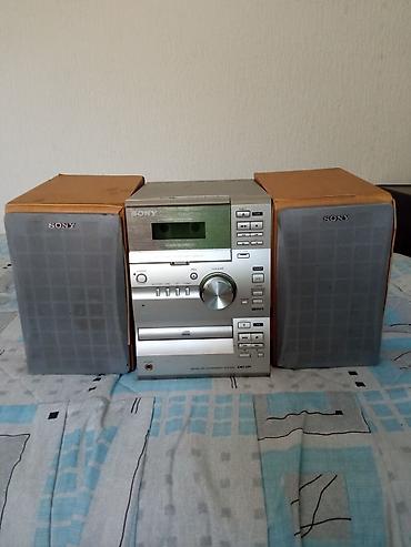 blu ray cd player: **Sony Micro HiFi Component System CMT-CP1** Prodaje se kompaktan — 1
