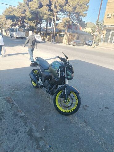 moped 80cc: Yamaha - Fzs150, 150 sm3, 2024 il, 4200 km