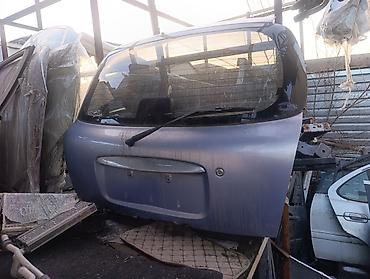 задний багаж: Toyota duet задняя крышка багажника — 1