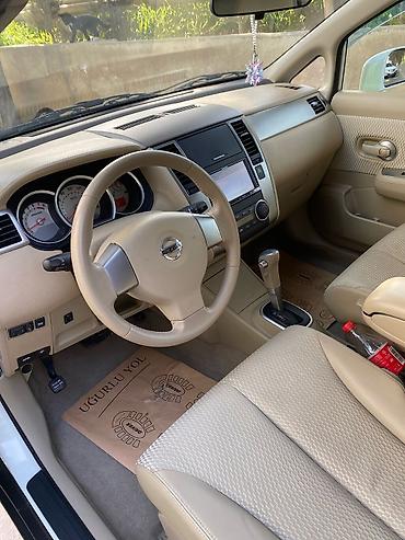 acar pult: Nissan Tiida: 1.5 l | 2012 il Hetçbek — 7