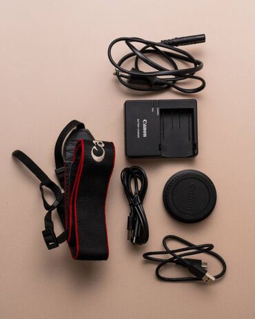 Fotokameralar: 📷 Canon EOS 550D + 2 объектива Продаётся комплект Canon EOS 550D с — 10