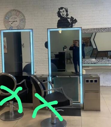 Salon masaları: Salon masasi 2 uzludu 4 nefer caliwa biler tecili cixmalidi deye 100