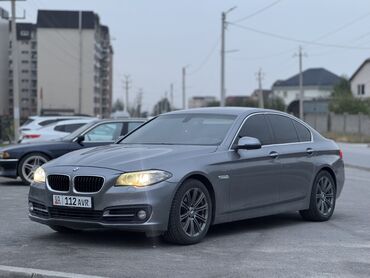BMW: BMW 5 Series (F10) седан, темно‑серый металлик. Тонировка в подарок -