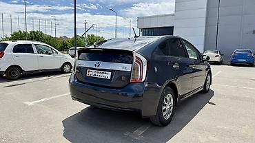 michelin pilot: Toyota Prius: 2013 г., 1.8 л, Вариатор, Гибрид, Хэтчбэк — 3
