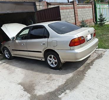 honda inside: Honda Civic: 2000 г., 1.6 л, Механика, Бензин, Седан — 1