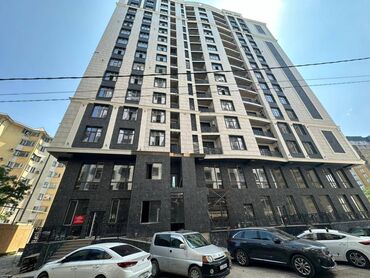 офис в бизнес центре: 2 бөлмө, 67 кв. м, Элитка, 11 кабат, ПСО (өзү оңдоп түзөтүп бүтүү үчүн)