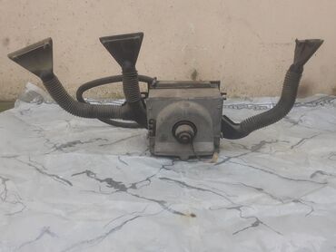 Motor üçün digər detallar: Radiator - 100 ₼ Karbirator(jiquli) - 80₼, Tramblyor - 40 ₼ Babin — 12
