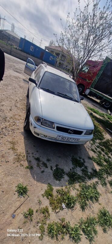 acura rl 3.7 at: Opel Astra: 1.7 l | 1994 il 1714019191 km Sedan