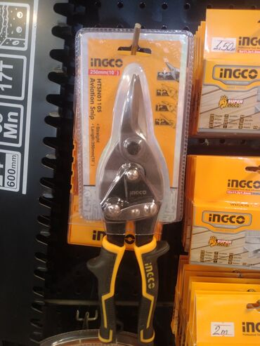 Boşqablar: Ingco Aviation Snip HTSN01105 modeli, müxtəlif materialların, xüsusilə
