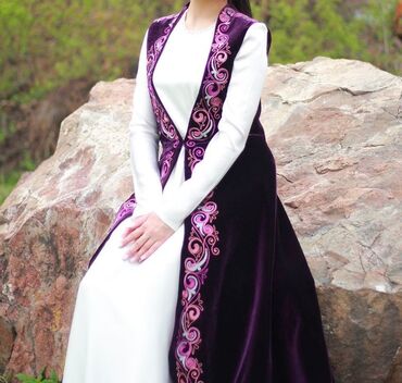 Платья на кыз узатуу: Оптом‼️Оптом‼️Оптом‼️ Продаются новые костюмы и платья ручной работы! — 6