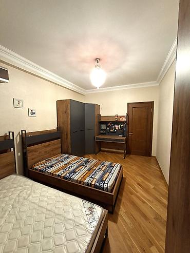 statistika: Yasamal, 3 otaqlı, Yeni tikili, m. Nizami, 125 kv. m — 4
