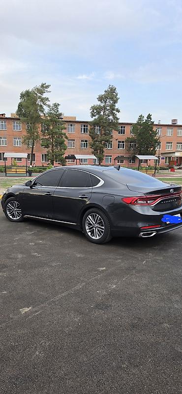 sonata 2011: Hyundai Grandeur: 2017 г., 3 л, Автомат, Газ, Седан — 1
