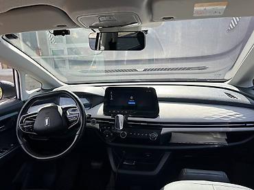 chery indis: FAW Besturn B50: 2022 г., Автомат, Электромобиль, Минивэн — 7