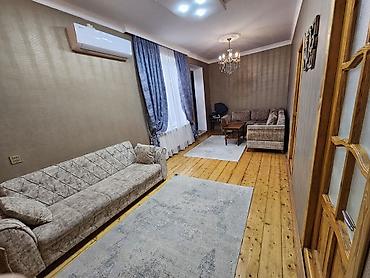 Həyət evləri və villalar: Bakı ş. Mərdəkan qəsəbəsində(Mərdəkan qalasının yanı və əsas yola çox — 1