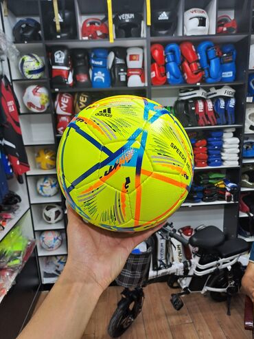 Мячи: Мячи оптом и розницу. футболный, валейболный топтор оптом жана at lalafo.kg — 4 Мячи: Мячи оптом и розницу. футболный, валейболный топтор оптом жана — 4