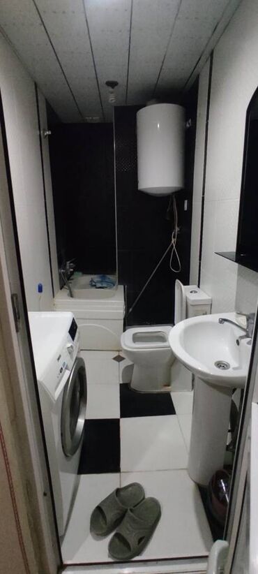 Uzunmüddətli kirayə mənzillər: Masazirda qurtuluş 93de5 mertebeli binanın 3-cu mərtəbəsində yerləşən — 9